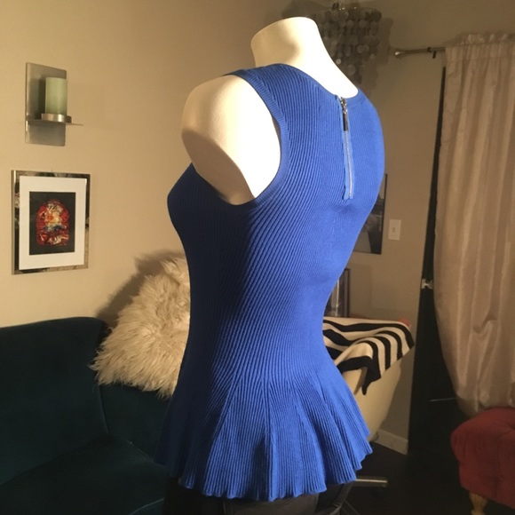 Black Label Saks Fifth Avenue sweater - Picture 2 of 7